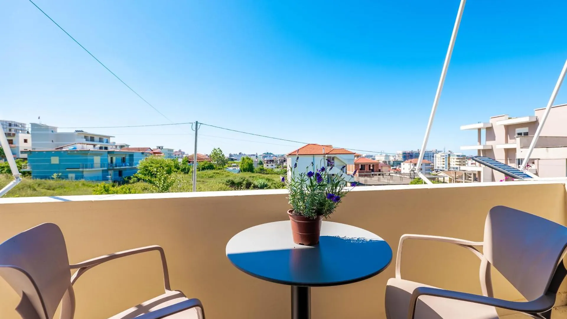 Kalpazo Kaja Vila Garden Golem  Apartment Golem (Tirana)