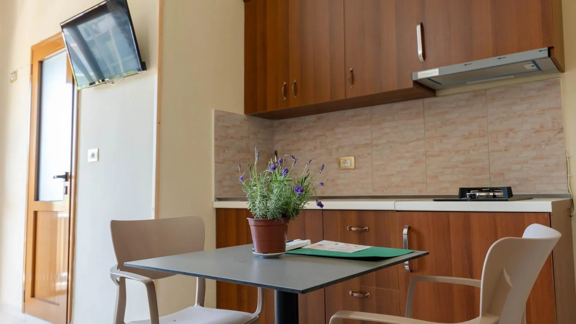 Apartamento Kalpazo Kaja Vila Garden Golem