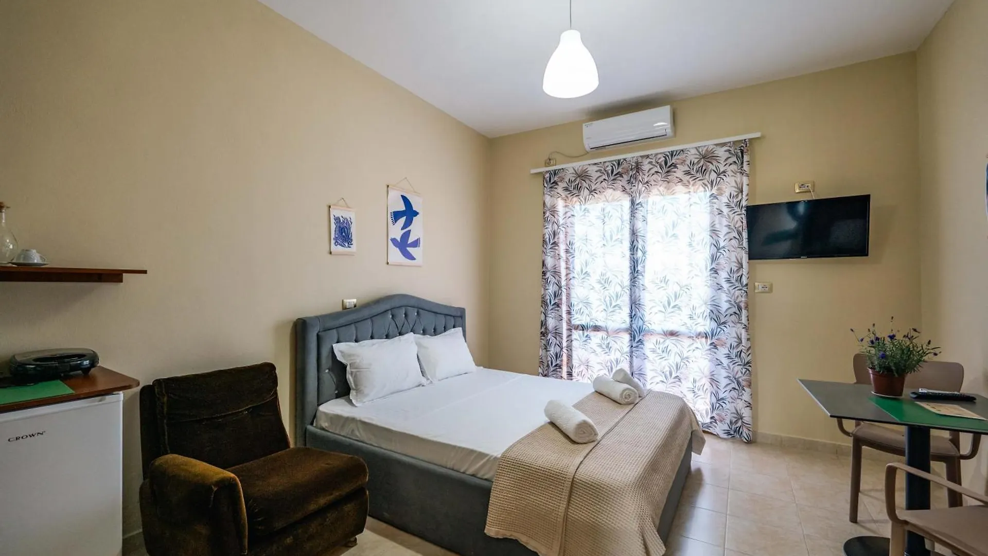 Kalpazo Kaja Vila Garden Golem  0*, Golem (Tirana)